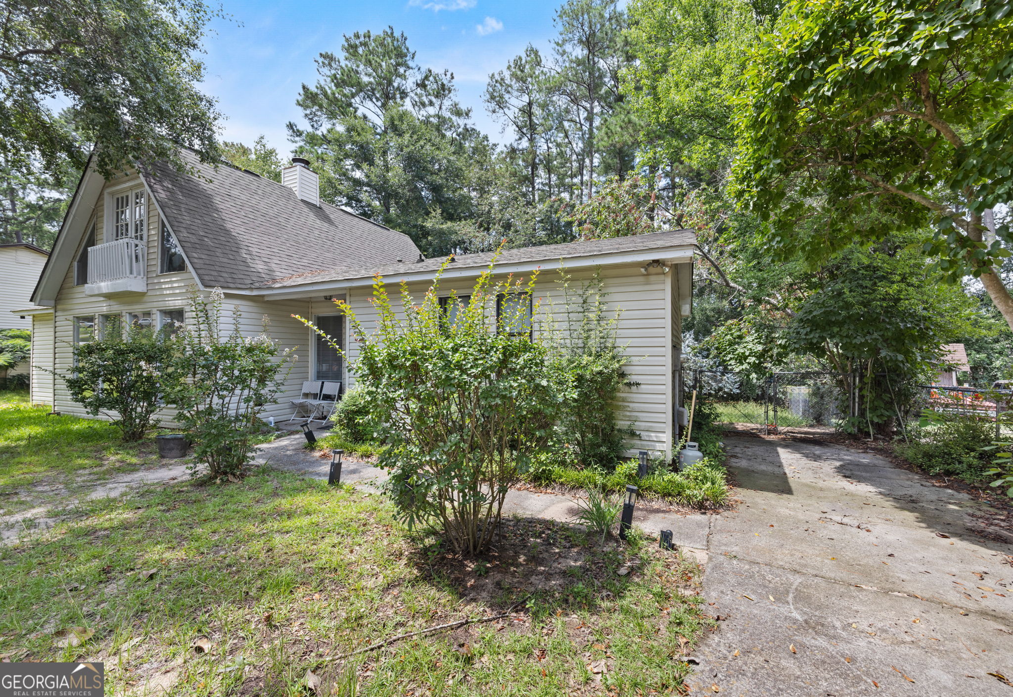 2169 Pepperidge Drive Property Photo 6