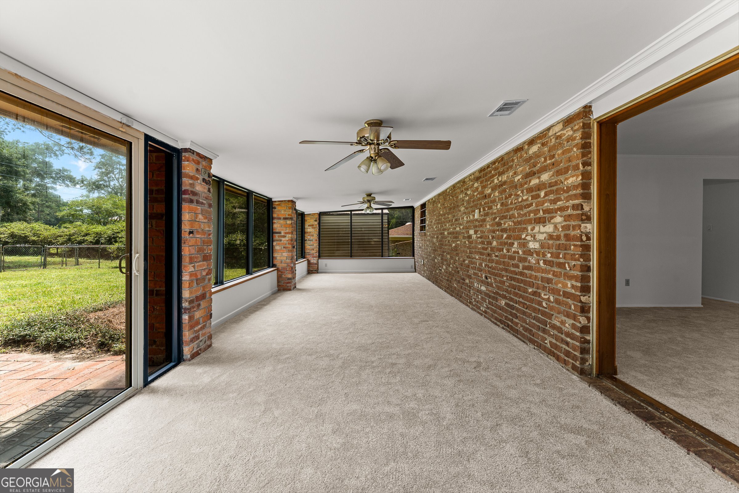 417 Willow Road Property Photo 14