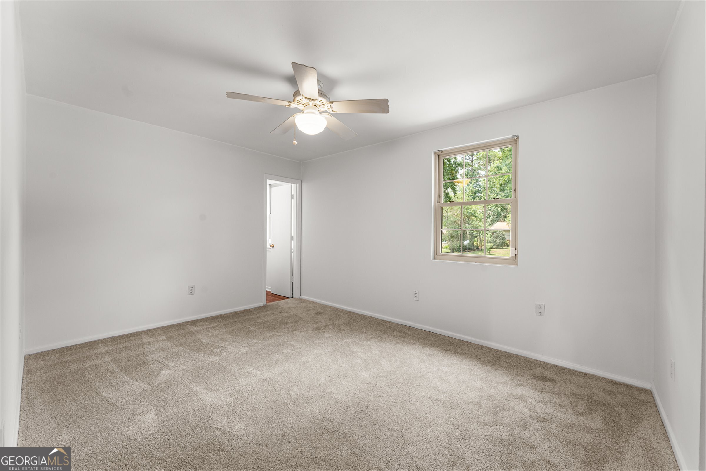 417 Willow Road Property Photo 17