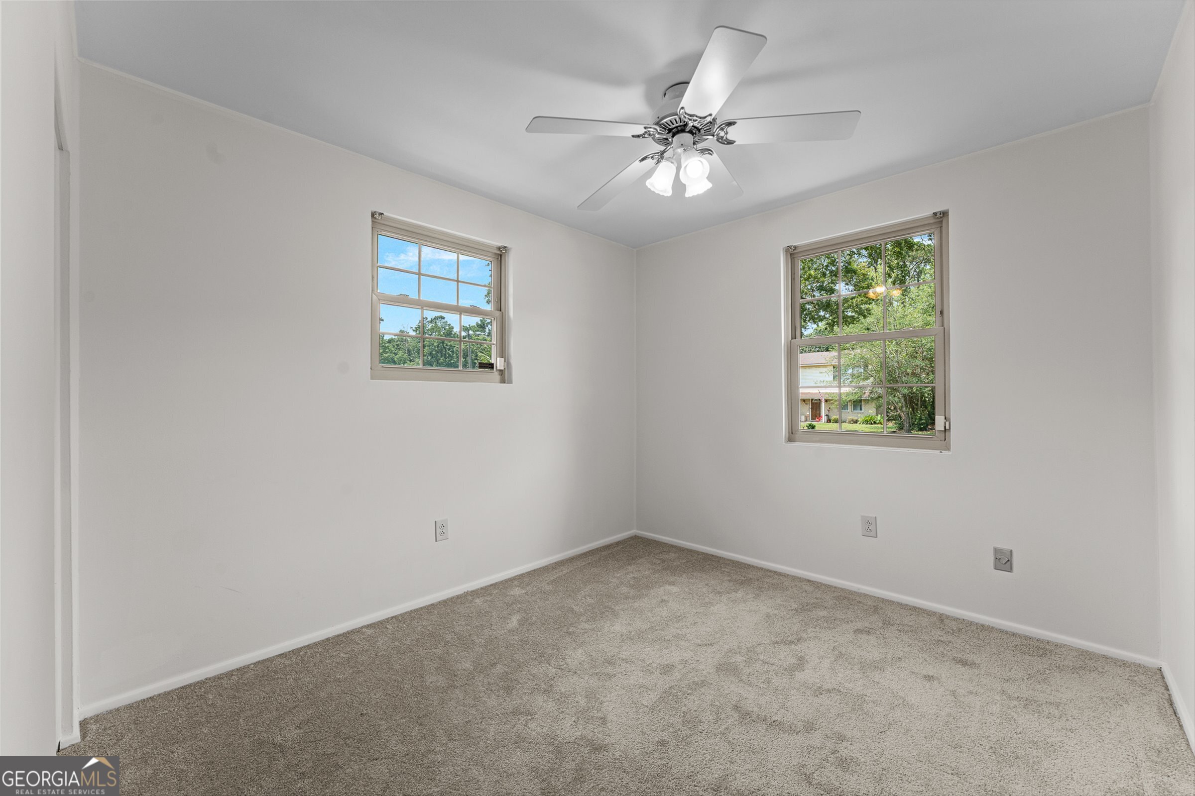 417 Willow Road Property Photo 23