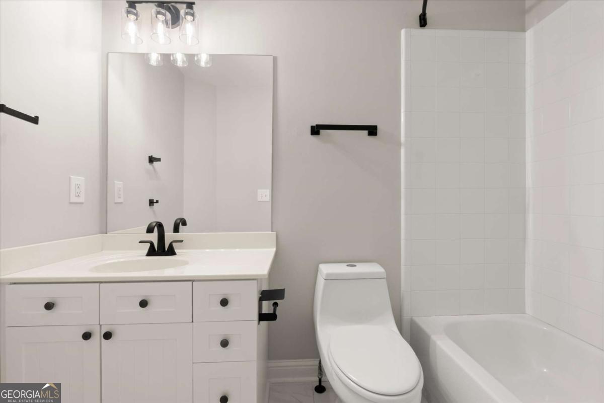 10728 Ellicot Way Property Photo 23