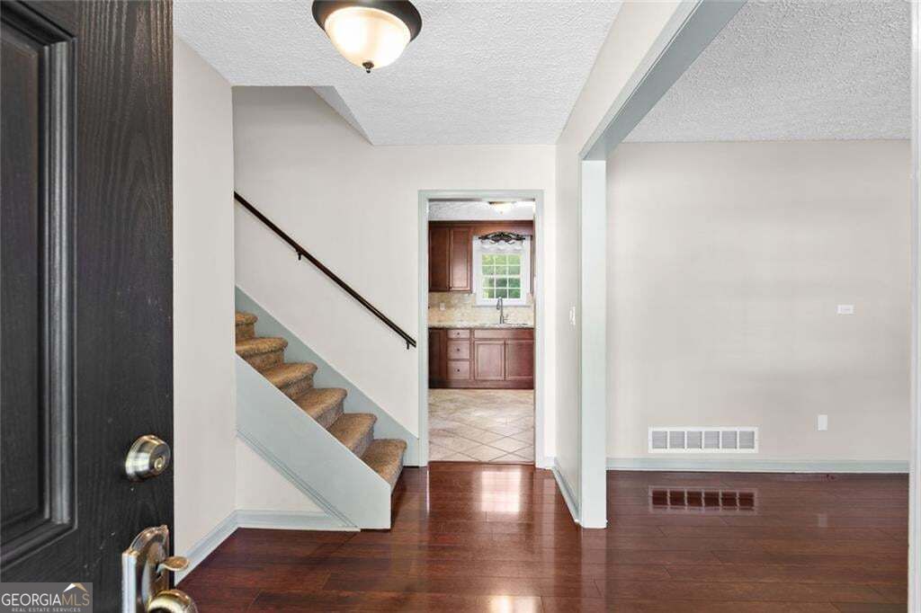 42 Ansley Drive Property Photo 8
