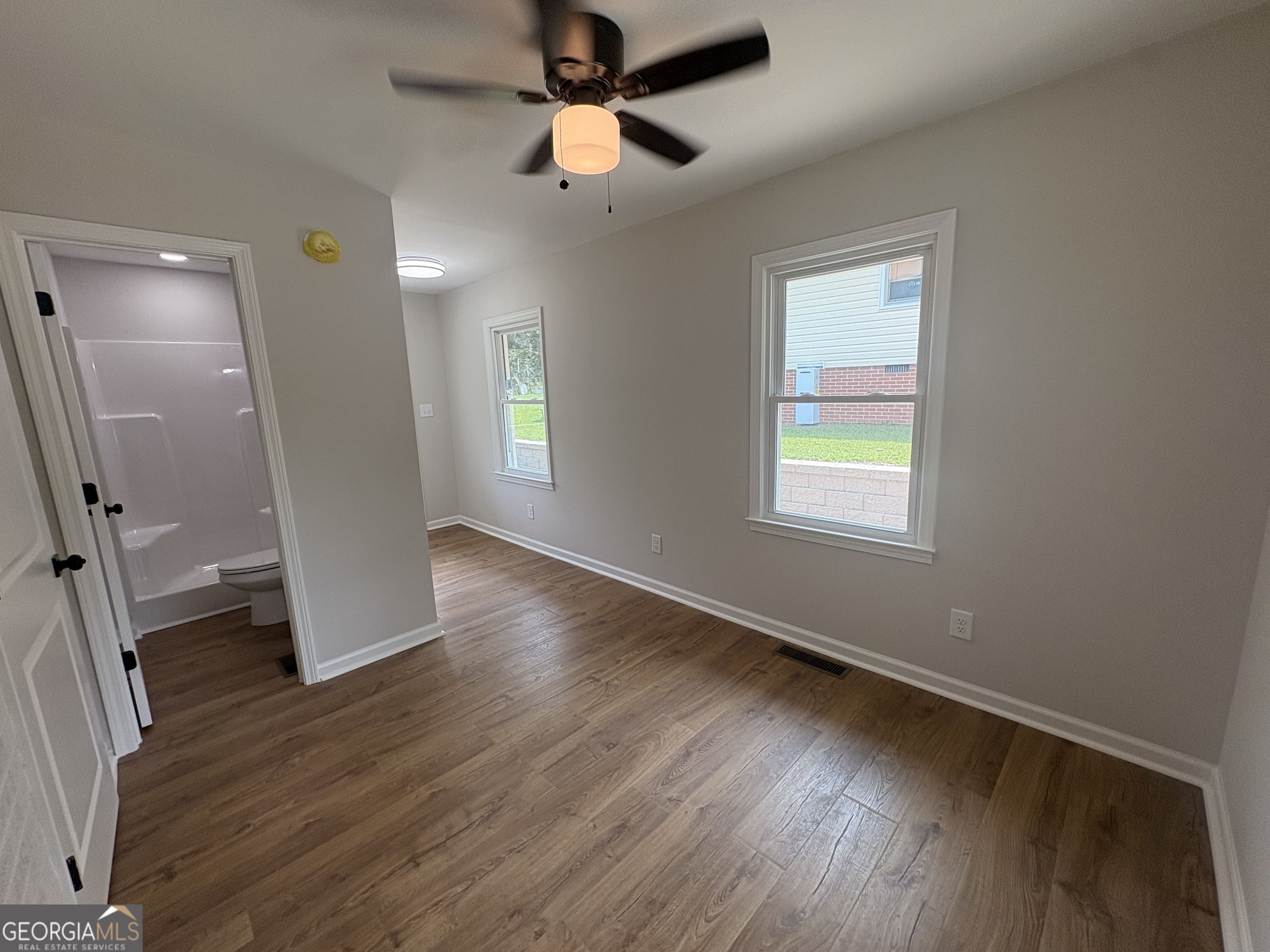 237 S Myrtle Street Property Photo 25