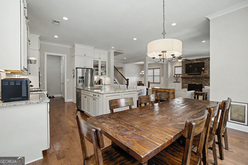 108 Bandon Way Property Photo 9