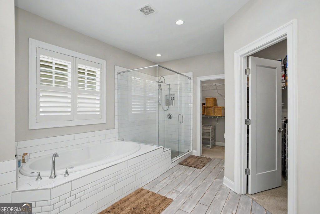 108 Bandon Way Property Photo 25