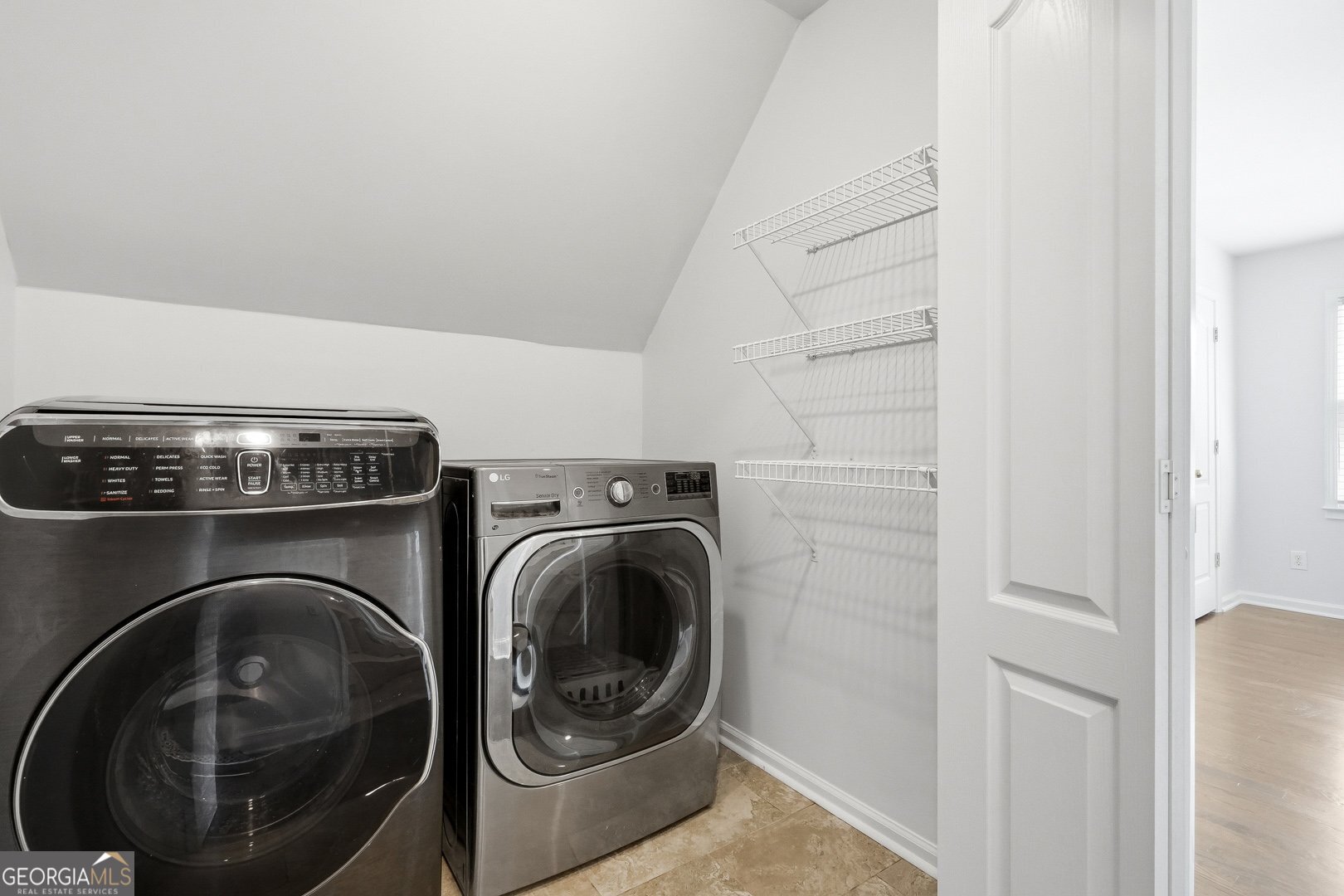 28 Saint Ives Way Property Photo 29