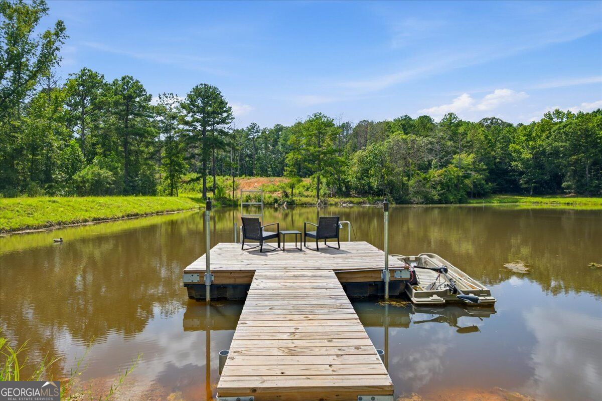 80 Hand Road Property Photo 3