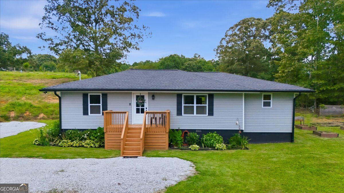 80 Hand Road Property Photo 5