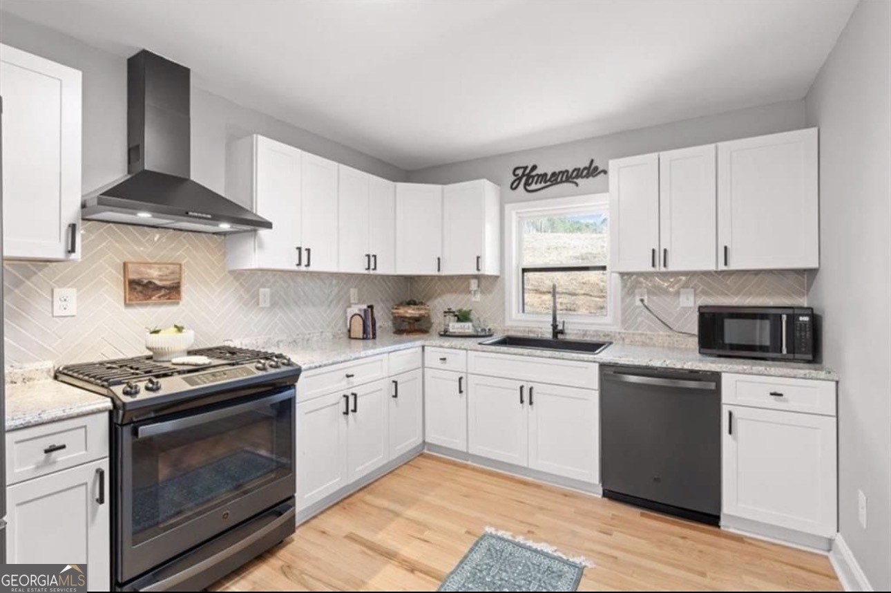 80 Hand Road Property Photo 10