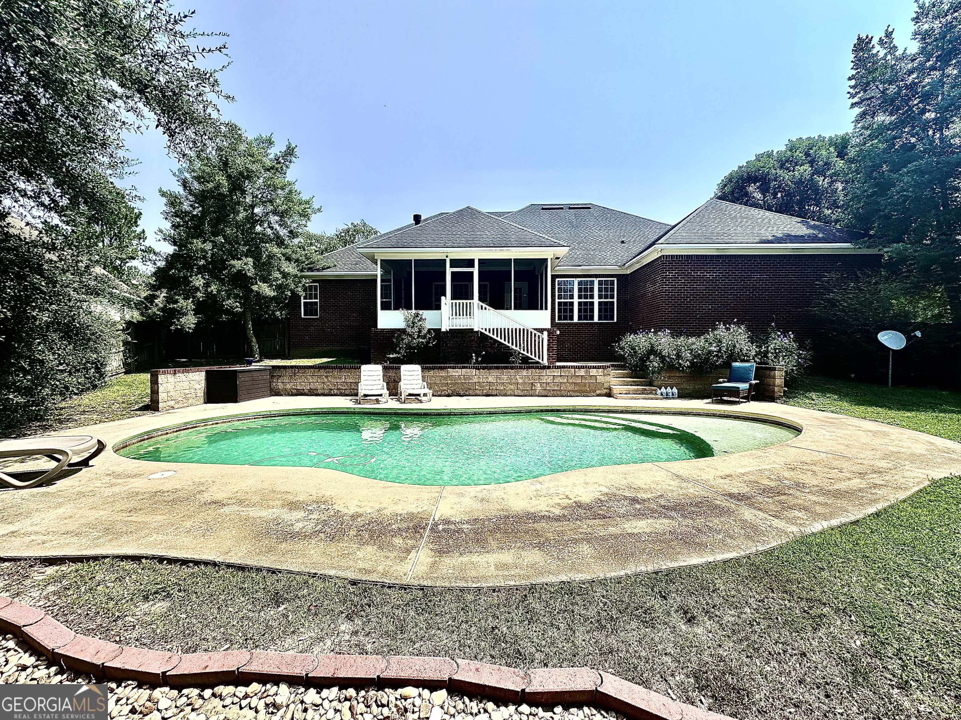 4752 San Saba Drive Property Photo 3