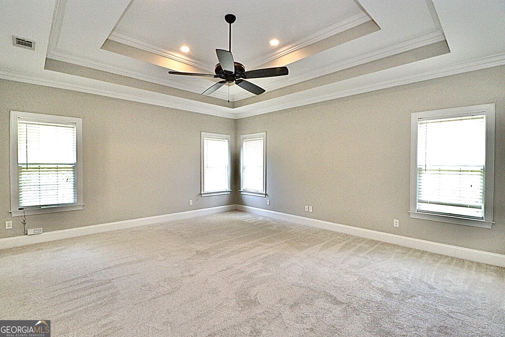 4752 San Saba Drive Property Photo 15