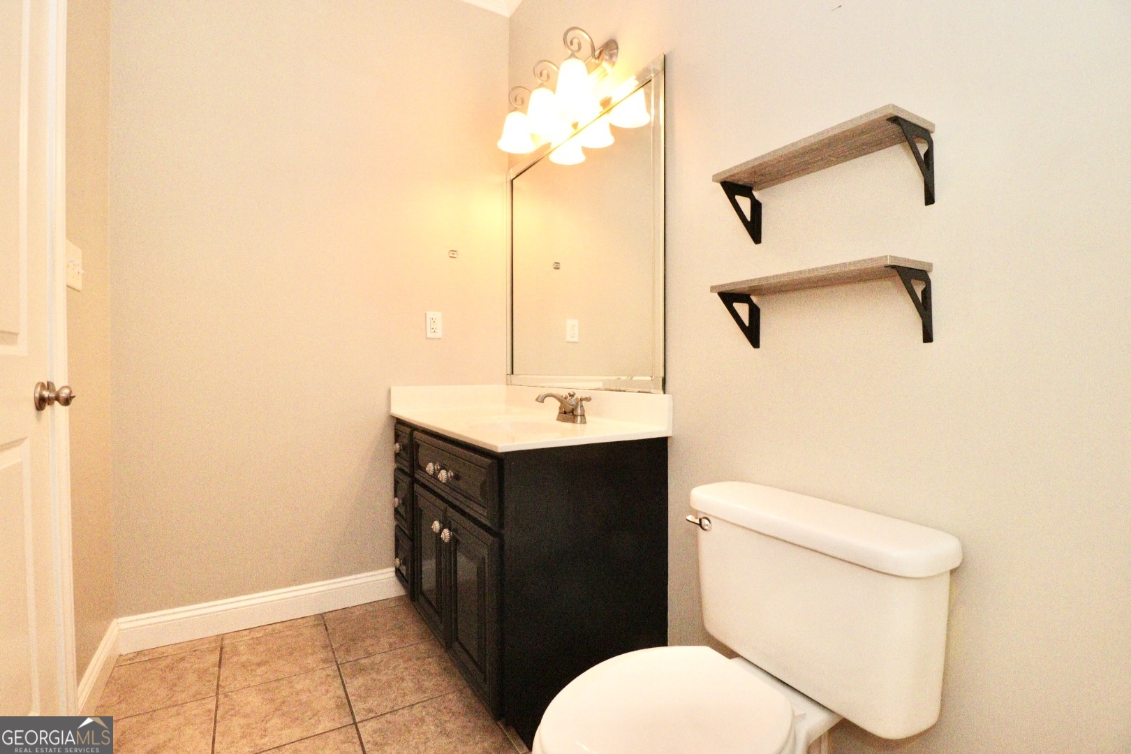 4752 San Saba Drive Property Photo 17