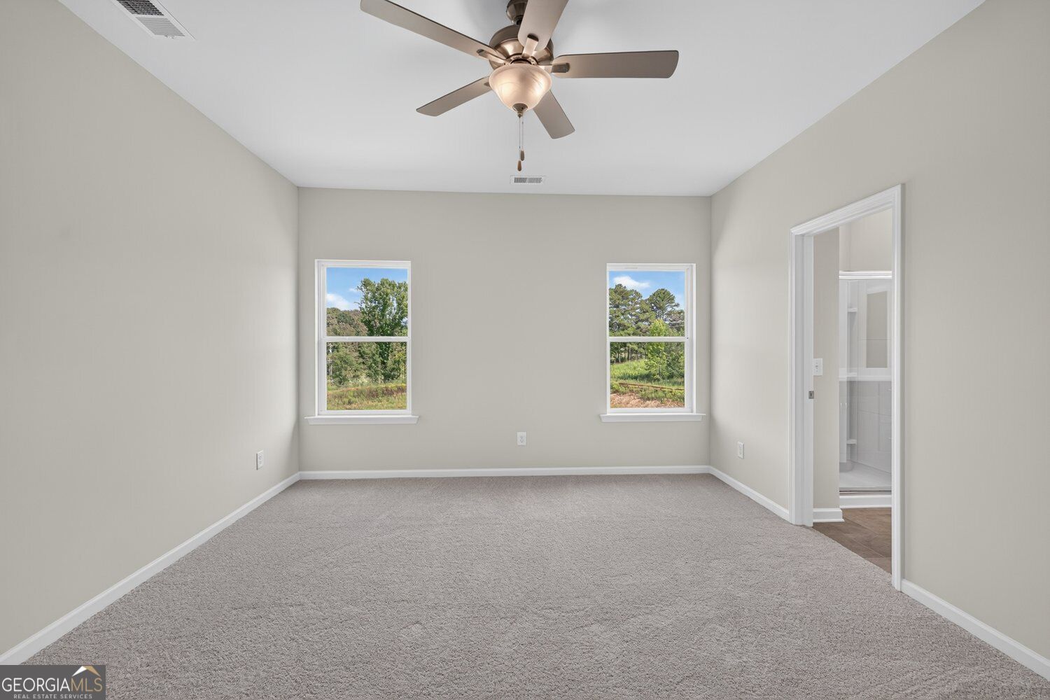 139 Shire Loop Property Photo 29