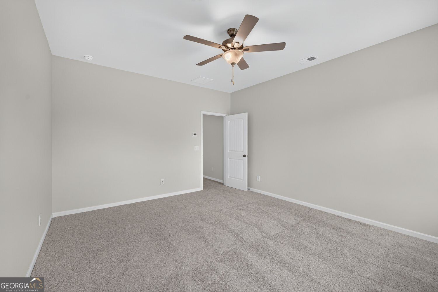 139 Shire Loop Property Photo 31