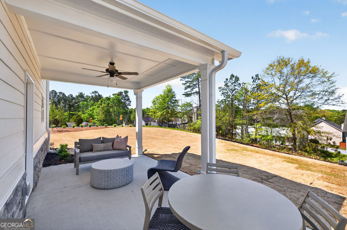 139 Shire Loop Property Photo 32