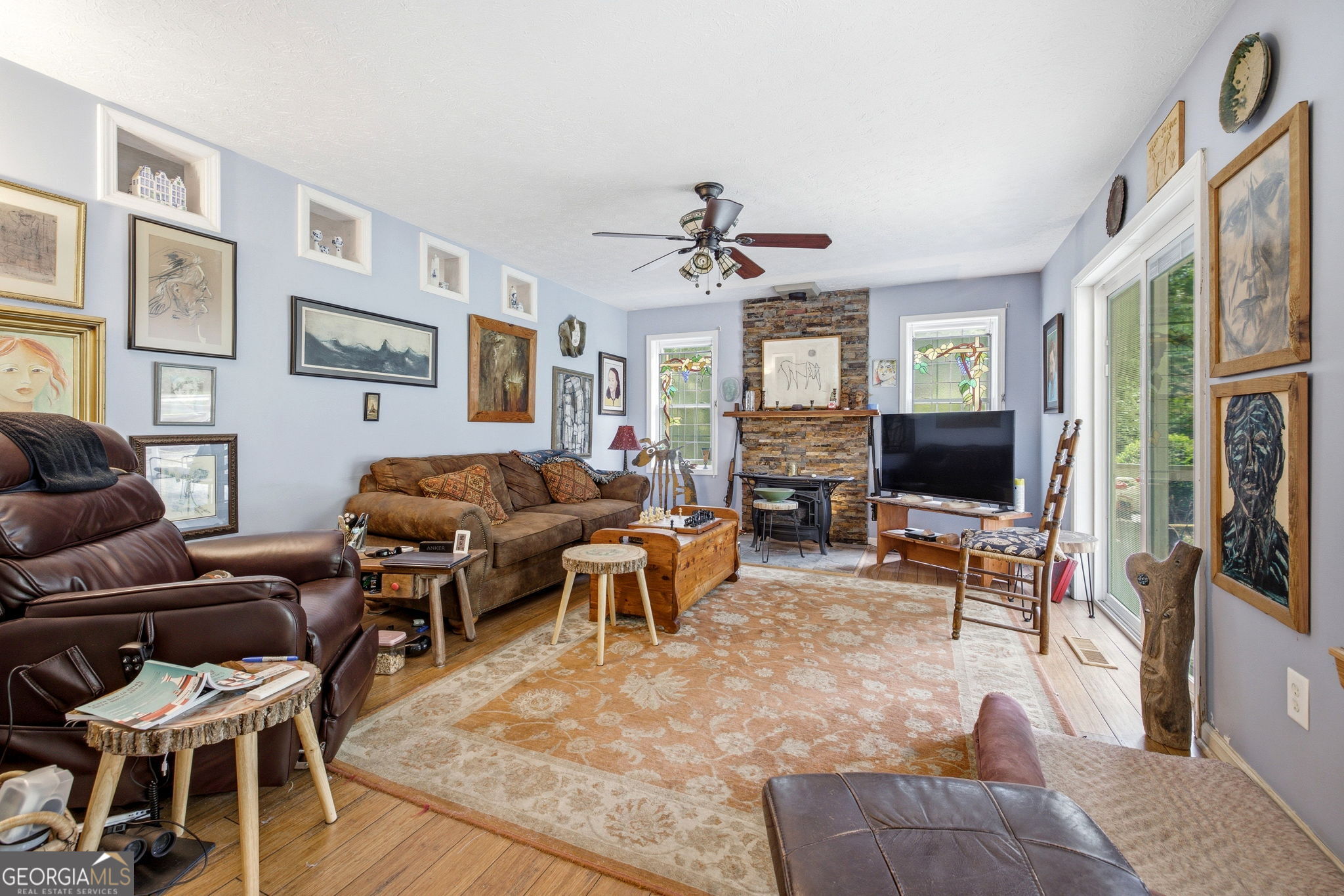 975 Chattahoochee Way Property Photo 4