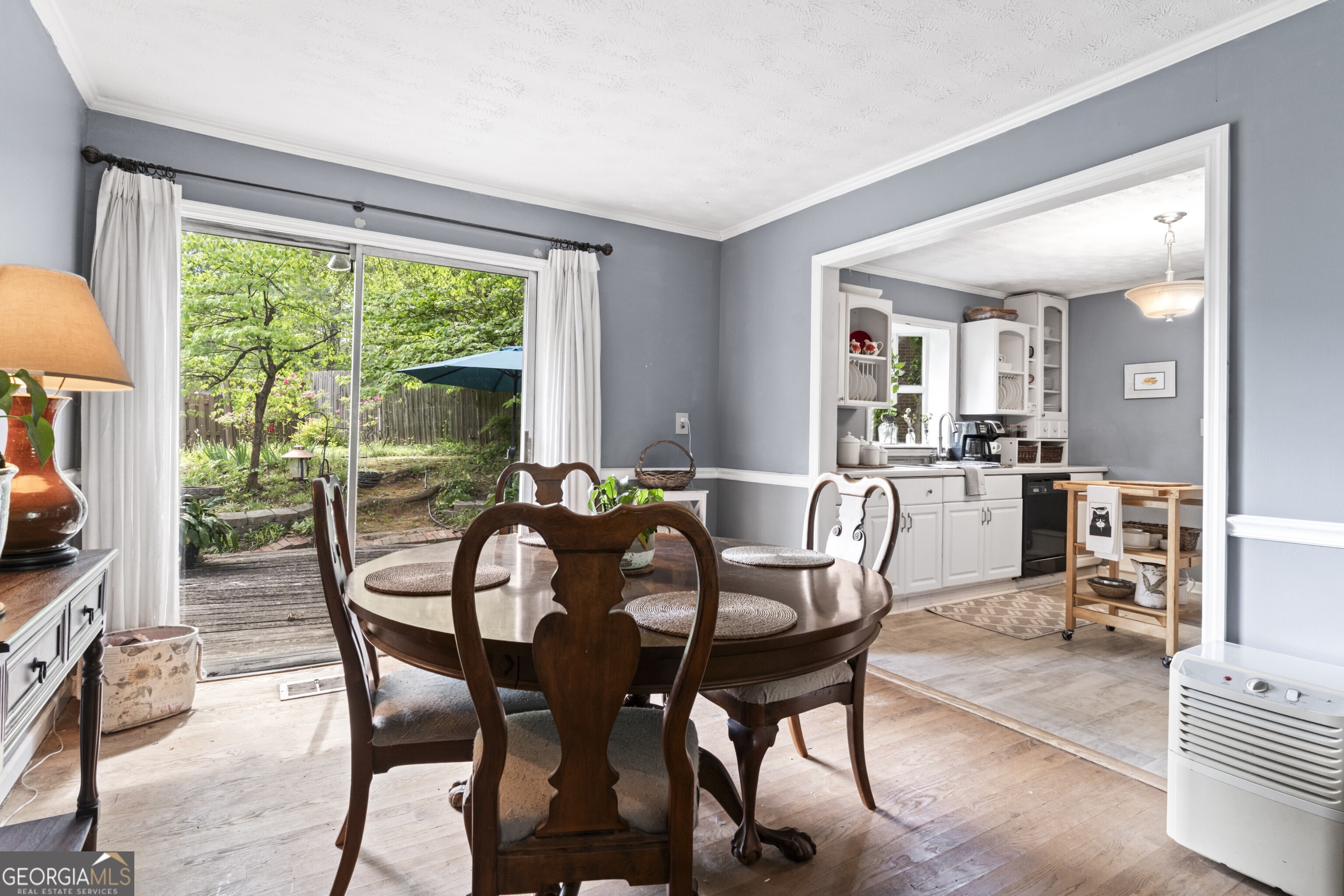 1478 Spruce Drive Se Property Photo 7