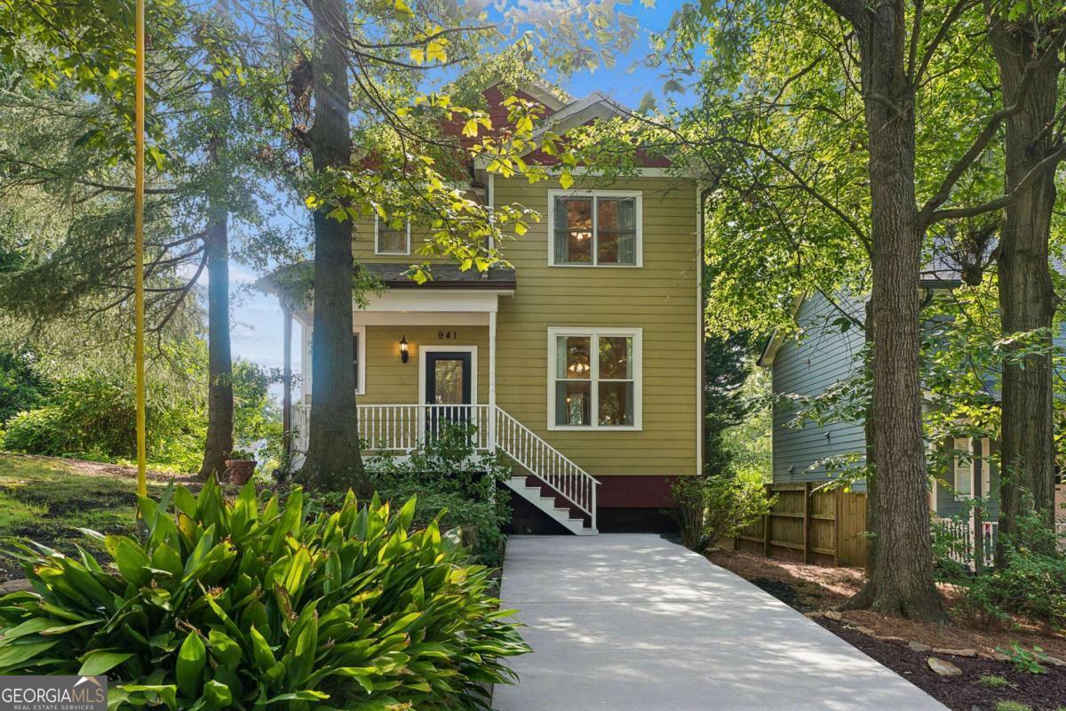 941 Tilden Street NW Property Photo 1