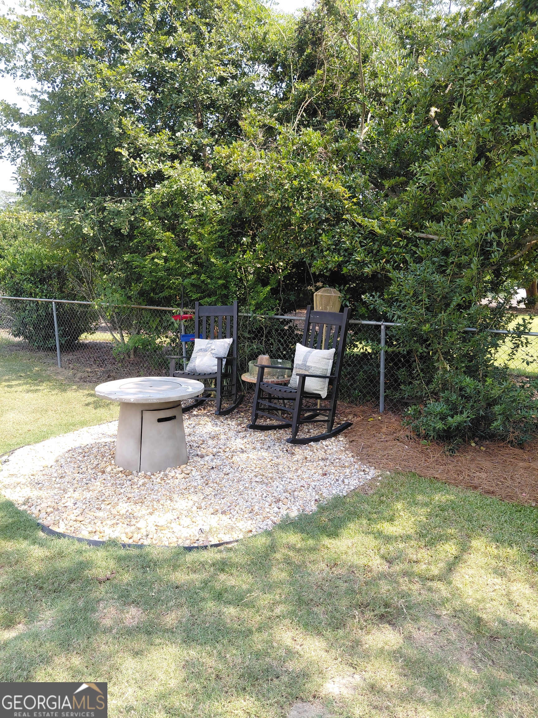 460 S College Street Property Photo 12