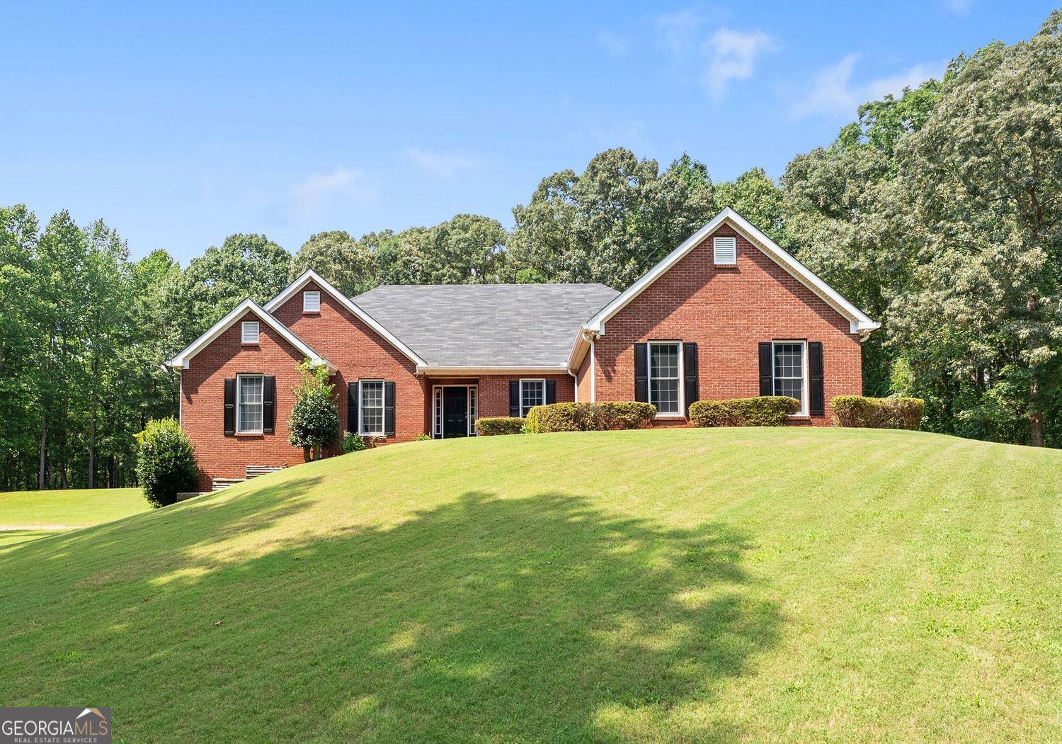 1194 Foster Road Property Photo 1