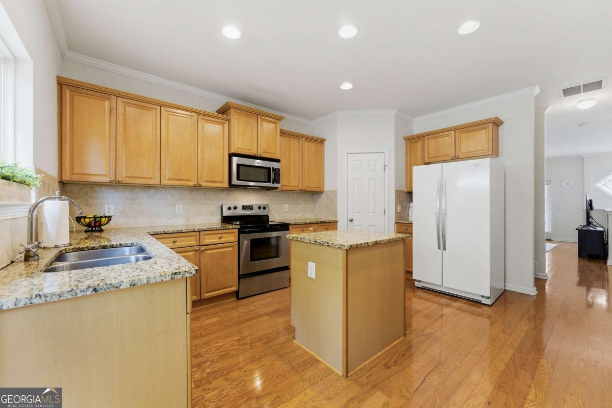 1524 Liberty Parkway Nw Property Photo 6
