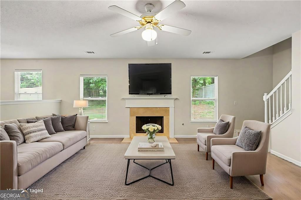1007 Odelle Circle Property Photo 2
