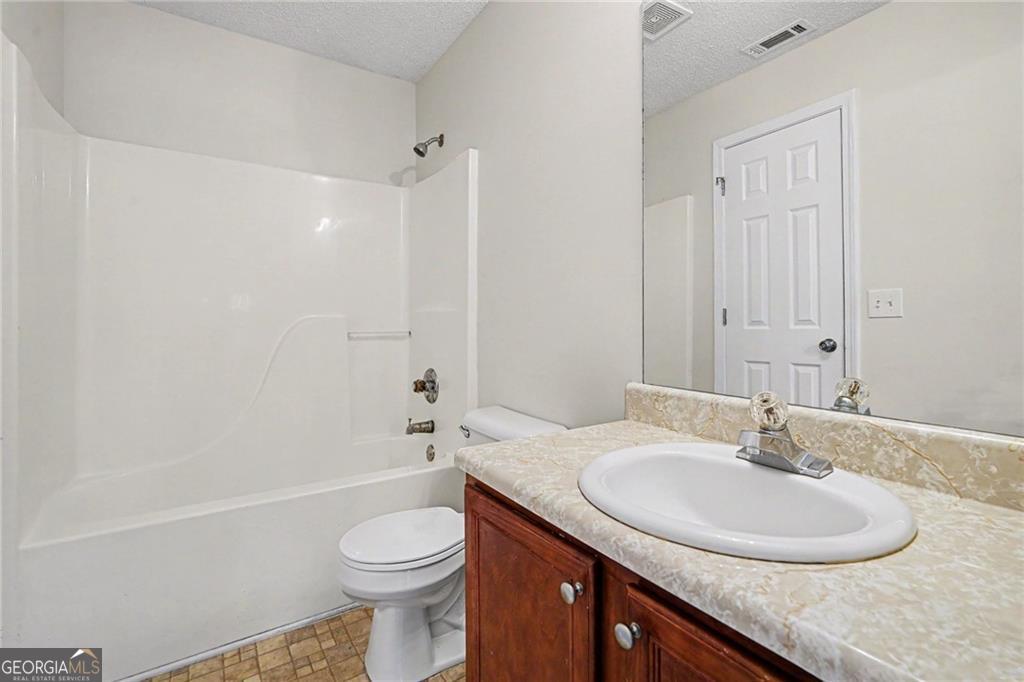 1007 Odelle Circle Property Photo 32