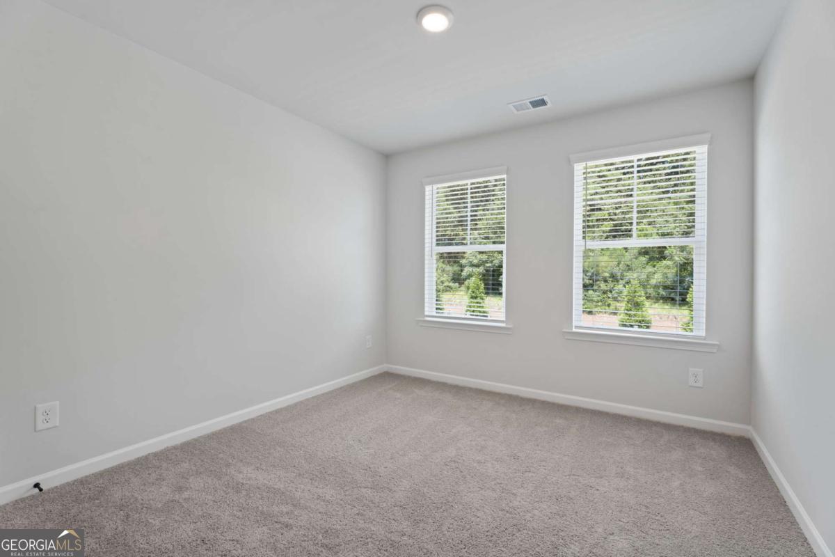 156 Flier Drive Property Photo 18