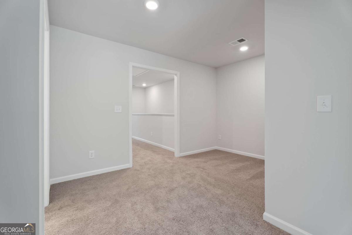 156 Flier Drive Property Photo 20