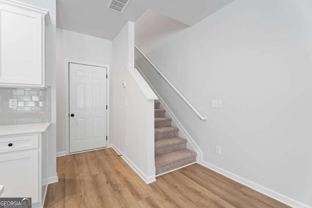 156 Flier Drive Property Photo 22