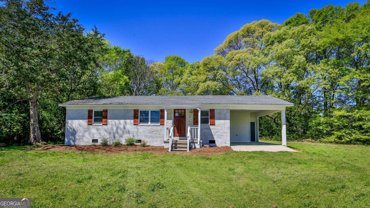 680 North Avenue Property Photo 1