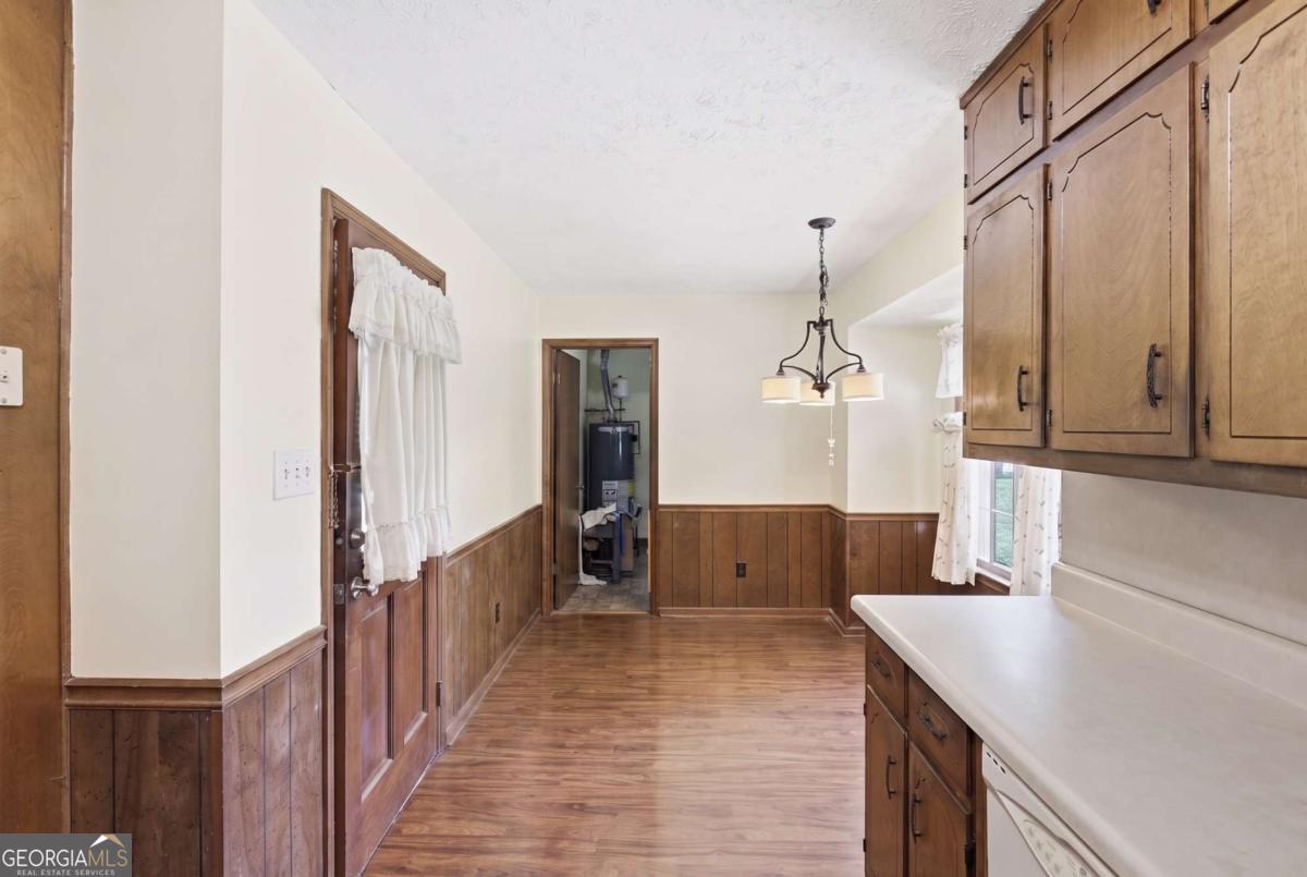 2171 Pinehurst Road Property Photo 10