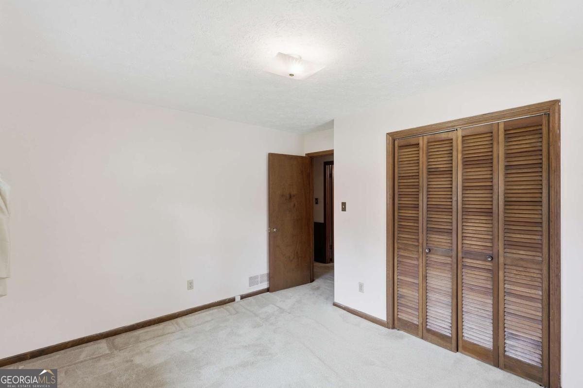 2171 Pinehurst Road Property Photo 24