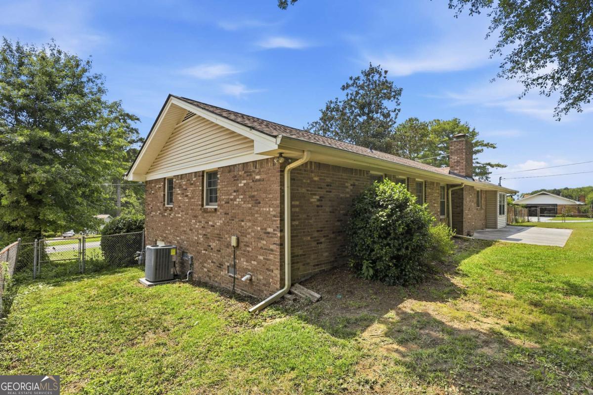 2171 Pinehurst Road Property Photo 40