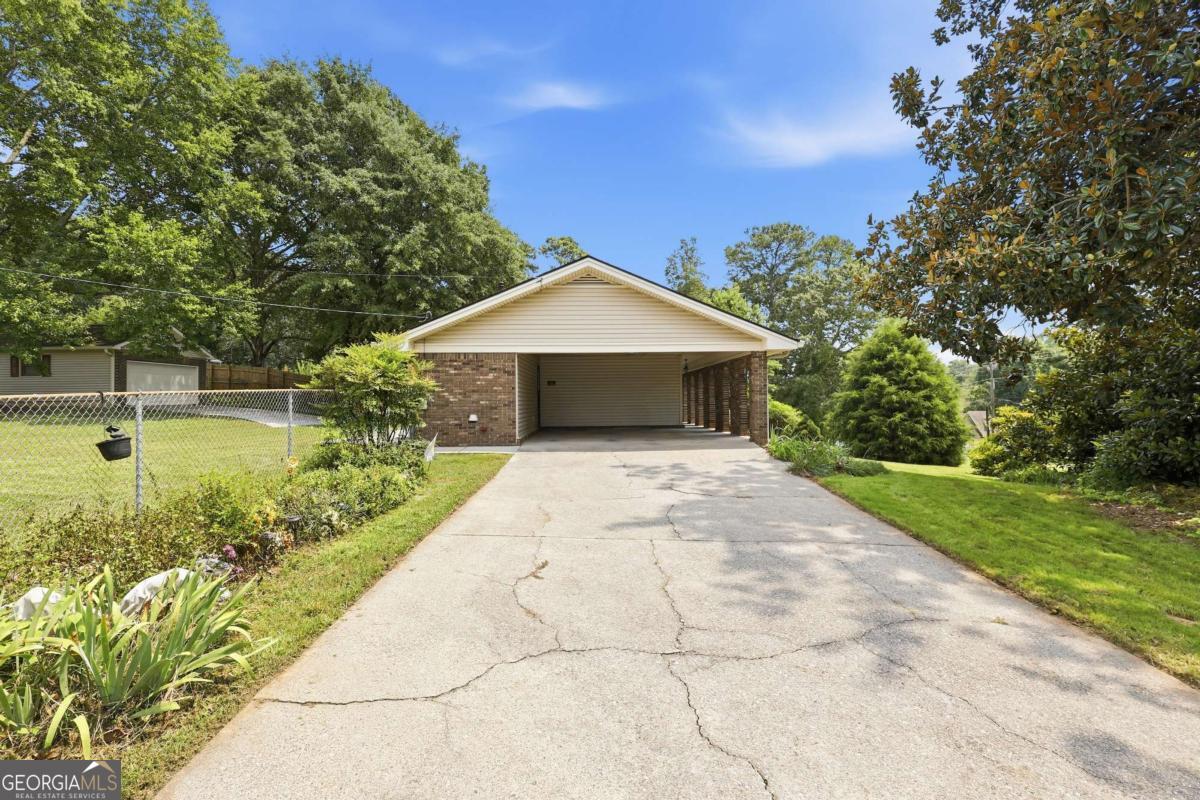 2171 Pinehurst Road Property Photo 43