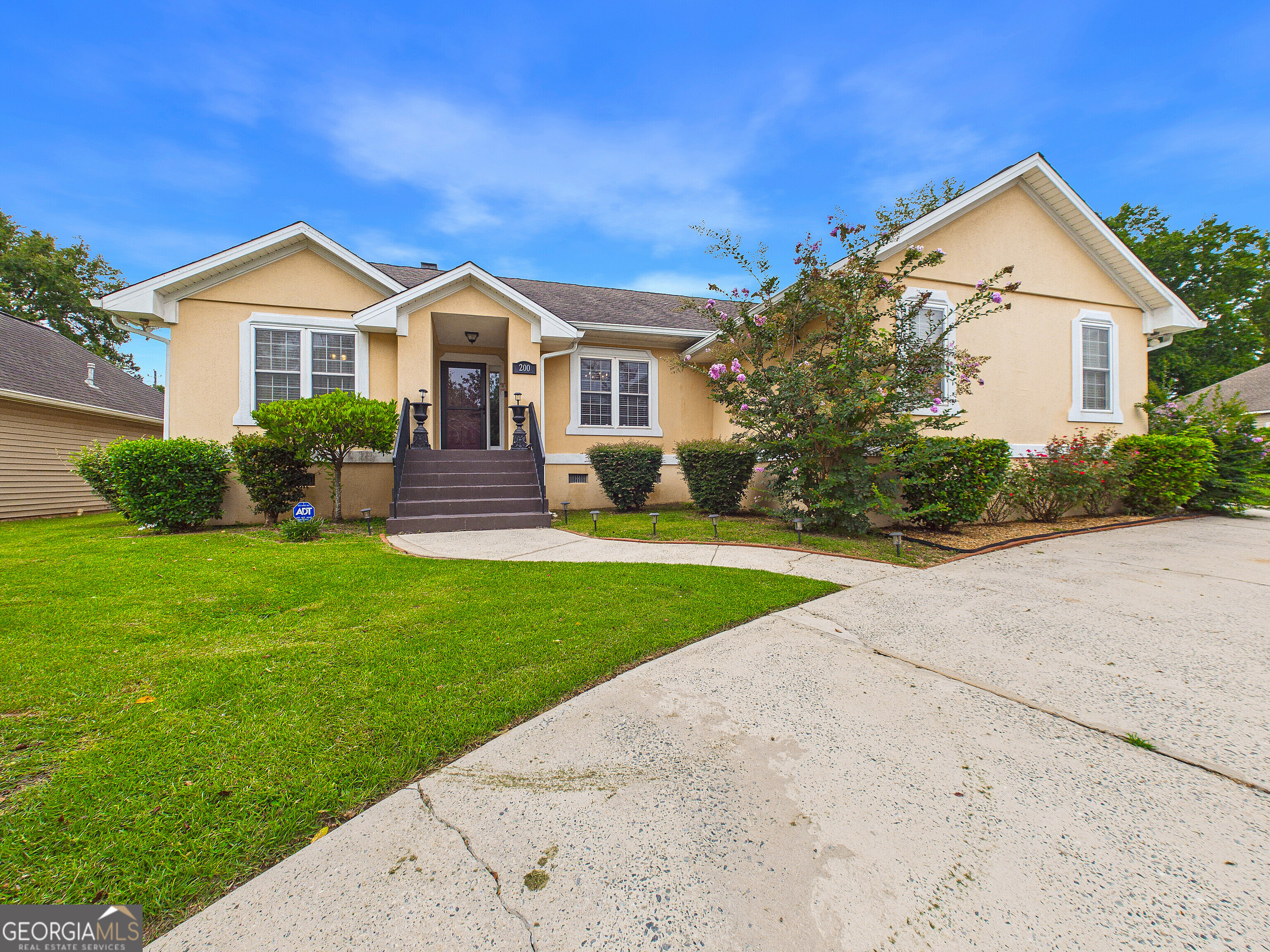 200 Autumn Trace Court Property Photo 1