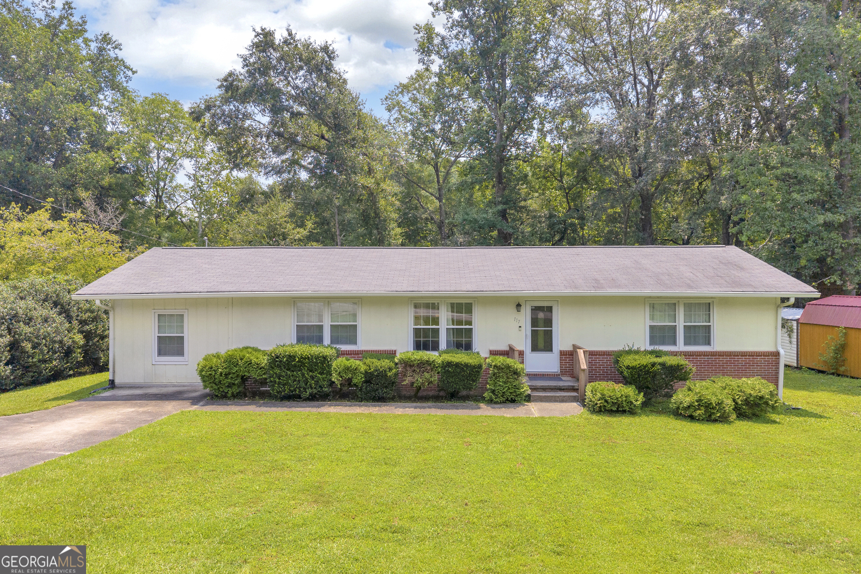 117 Green Valley Drive Property Photo 1
