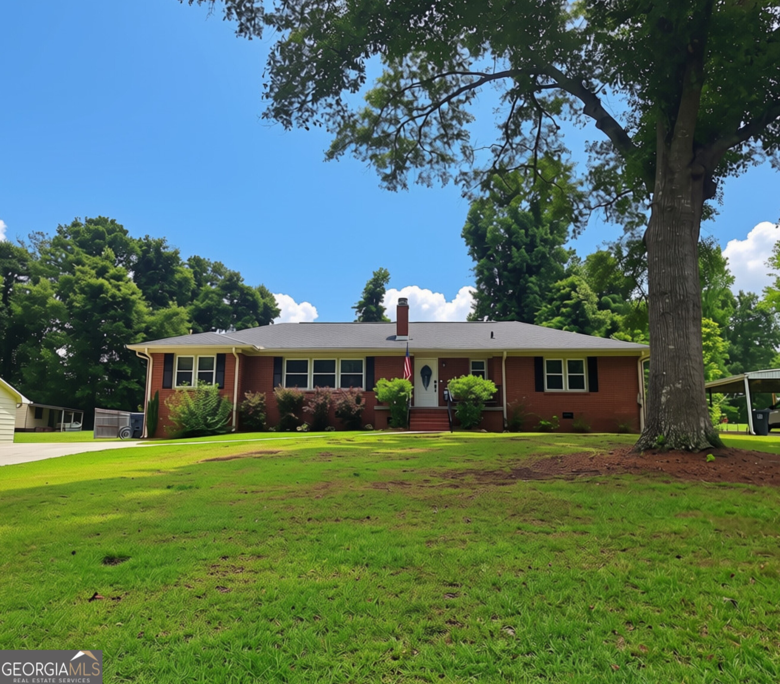 503 Crestview Lane Property Photo 1