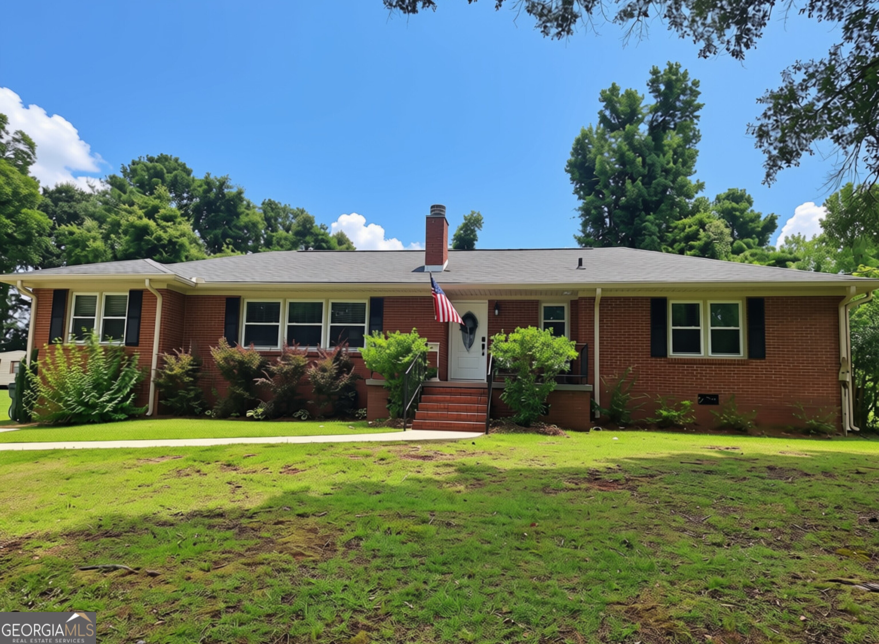 503 Crestview Lane Property Photo 2
