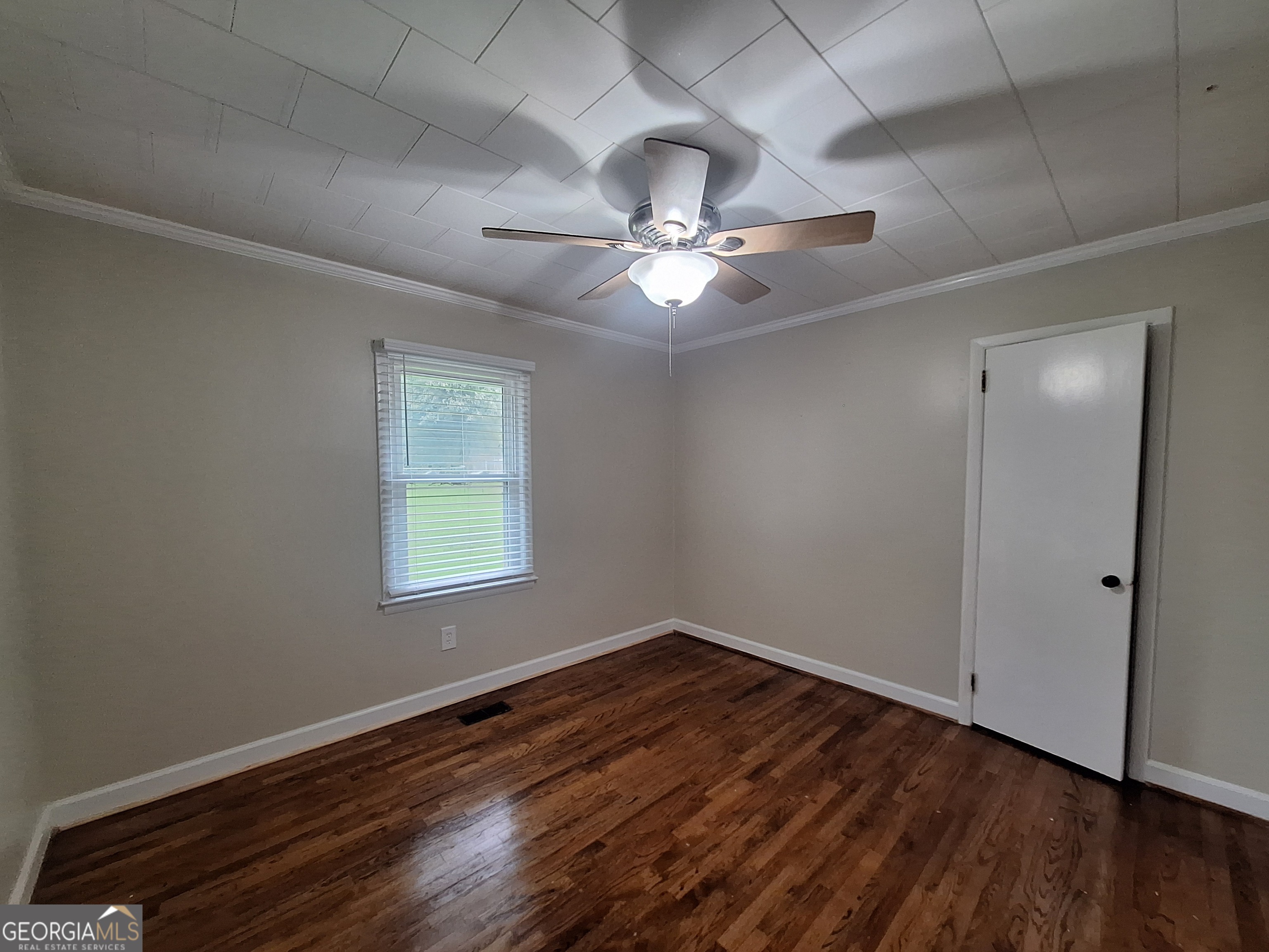503 Crestview Lane Property Photo 35