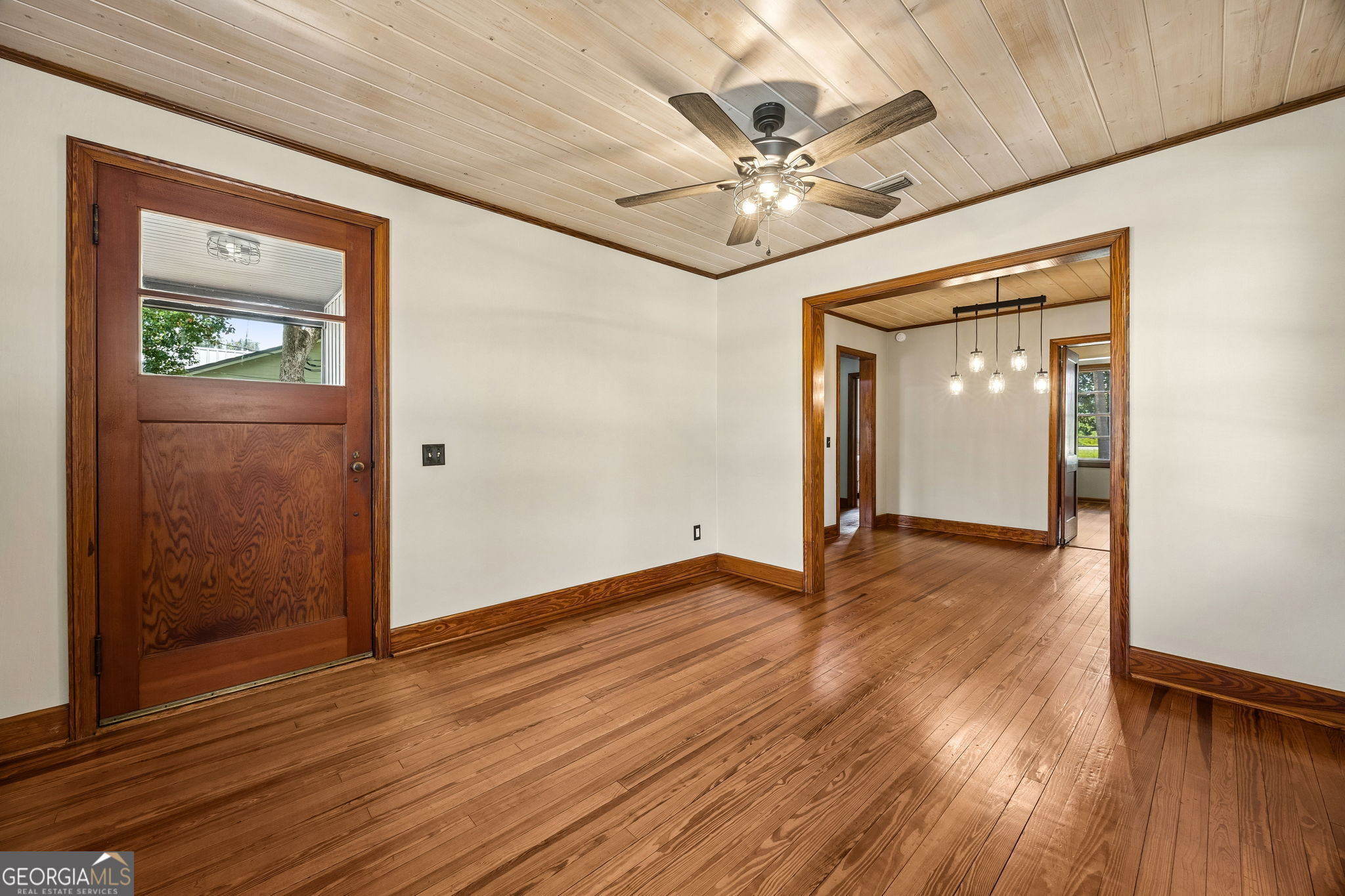 283 First Street Property Photo 15