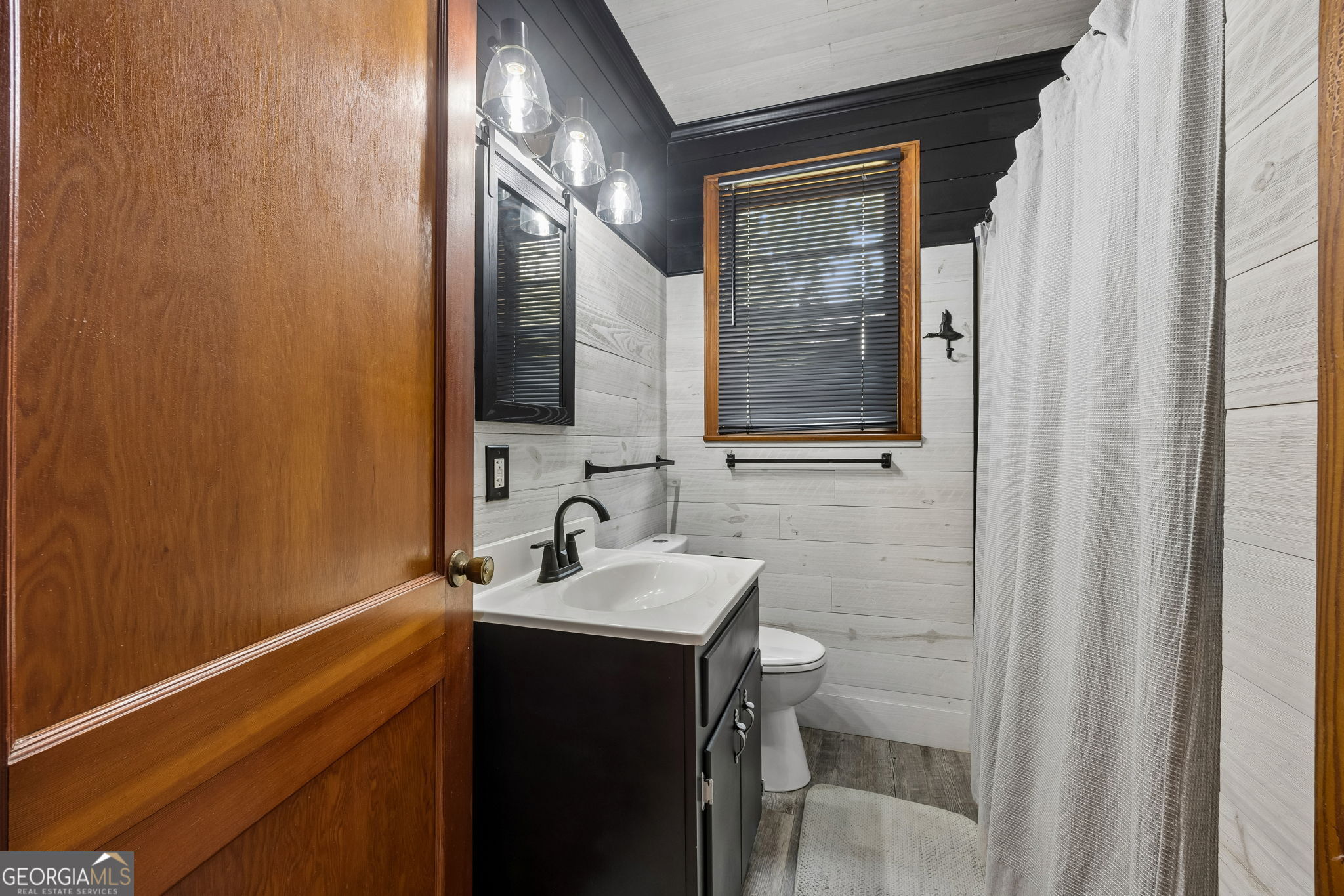 283 First Street Property Photo 35