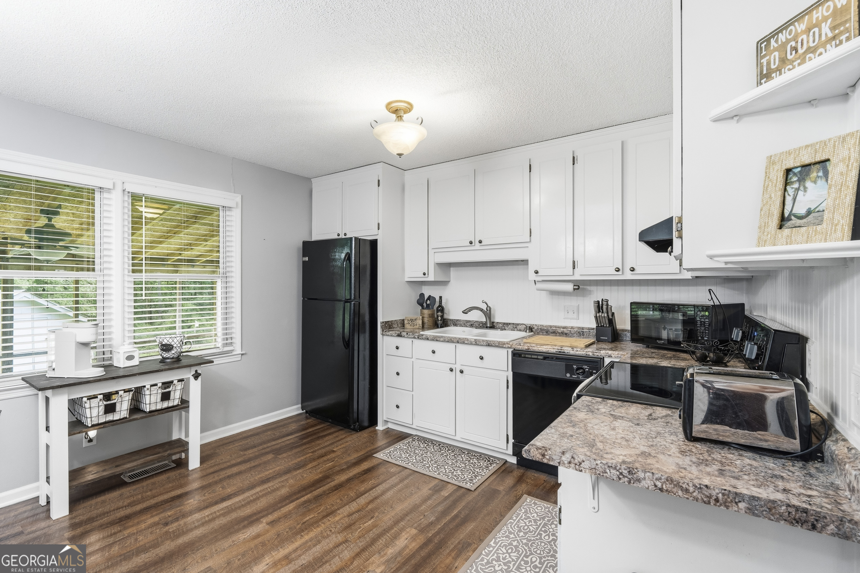 2323 Unaliyi Trail Property Photo 16