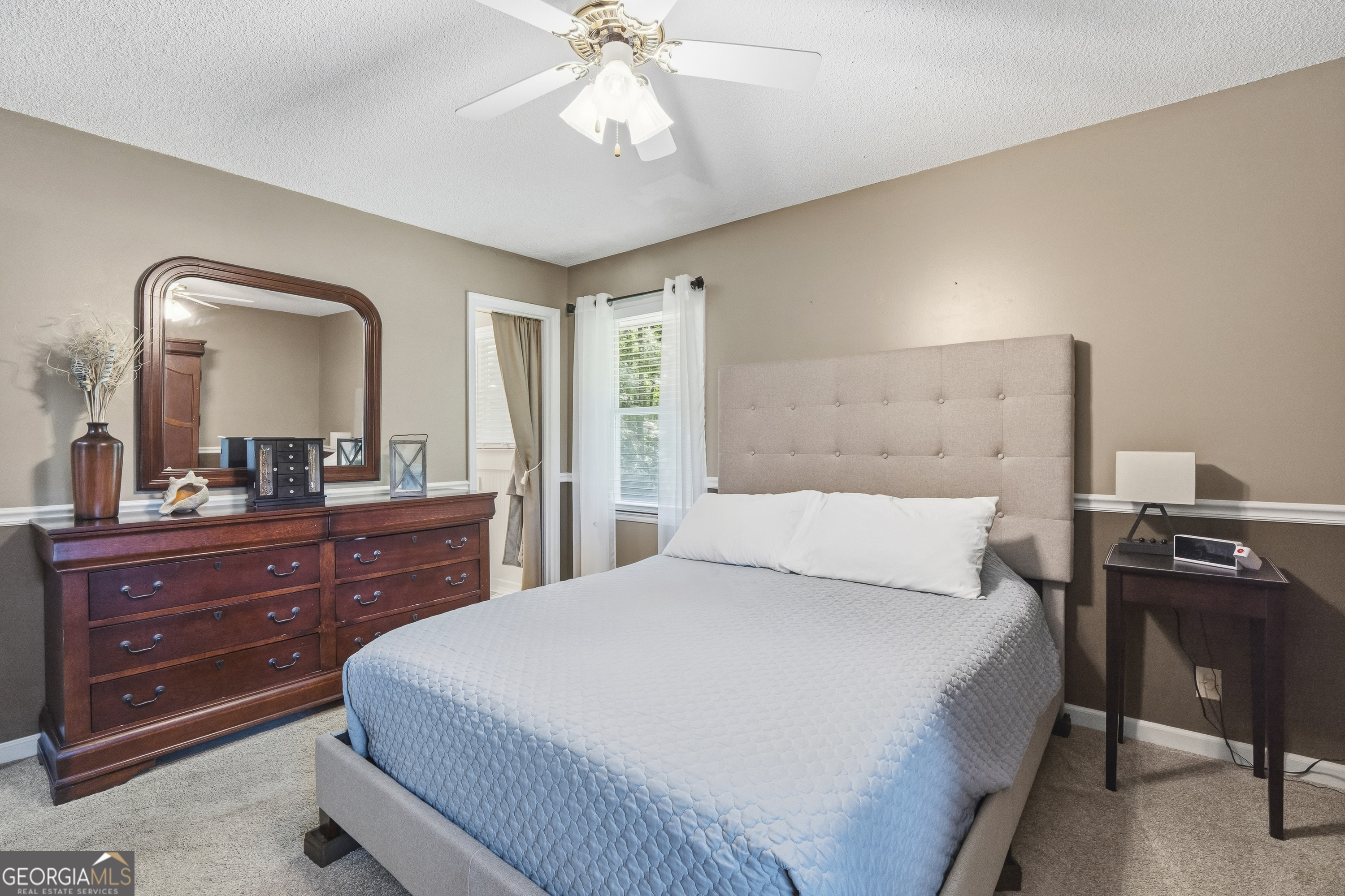 2323 Unaliyi Trail Property Photo 32