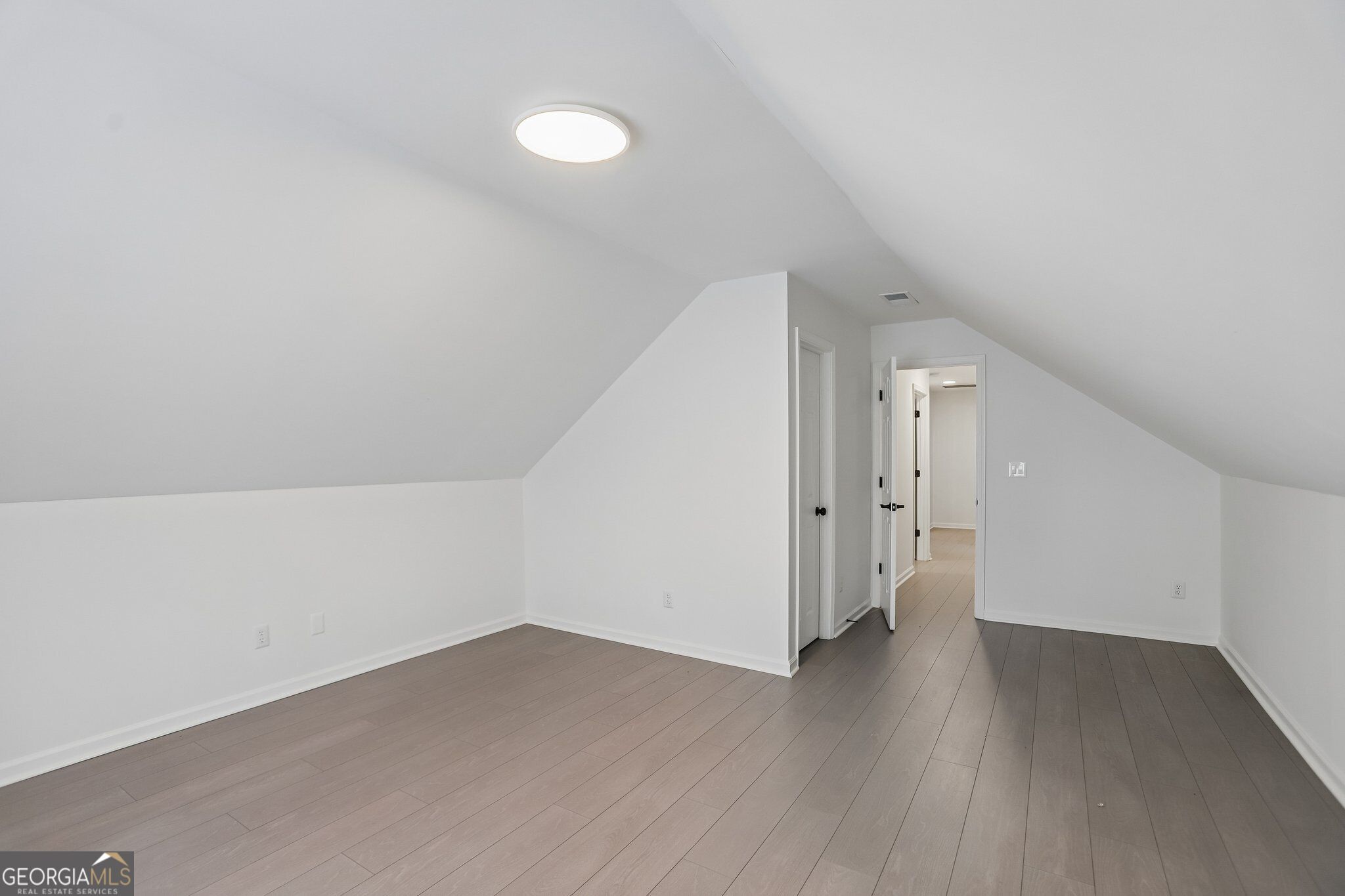 300 Harcourt Place Property Photo 18