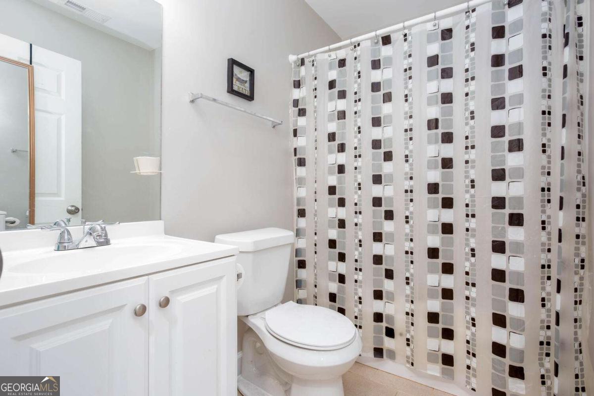 6 Pollock Street Sw Property Photo 9