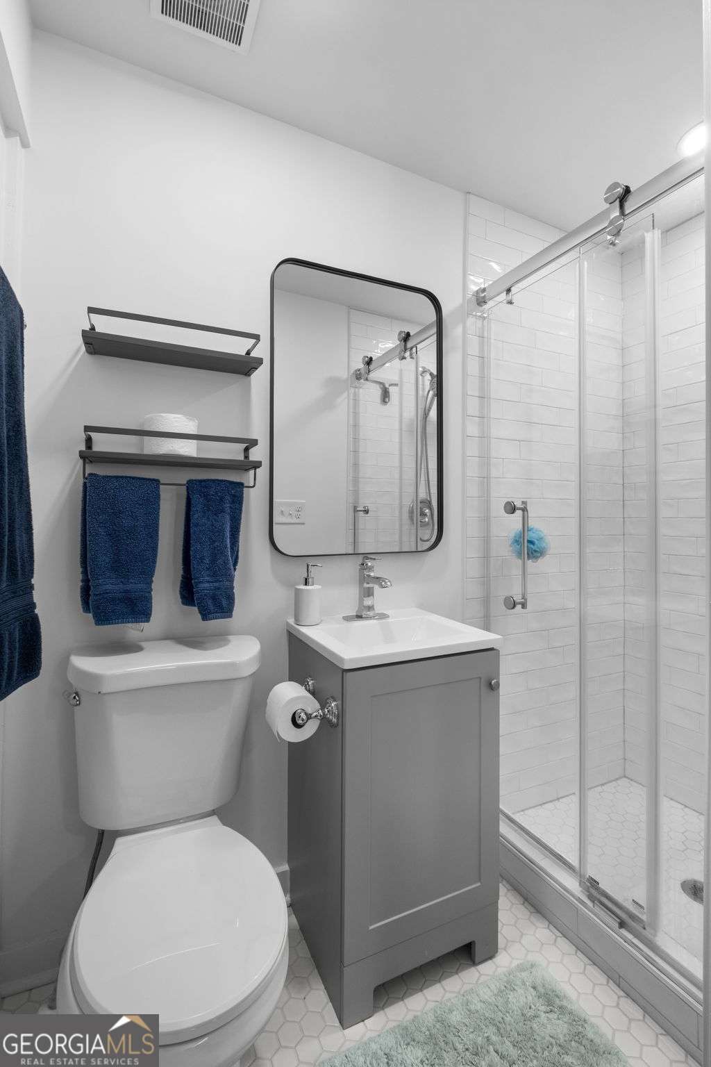 2455 Hawk Creek Trail Property Photo 22