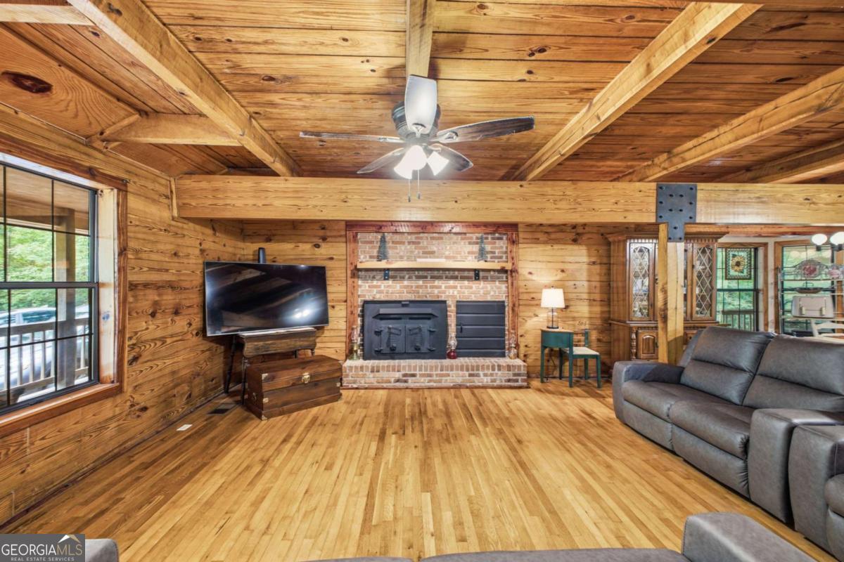 206 Henson Road Sw Property Photo 7