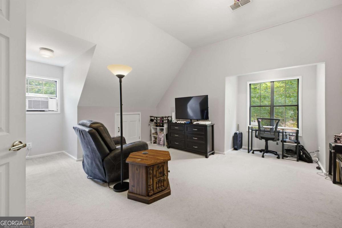 206 Henson Road Sw Property Photo 35