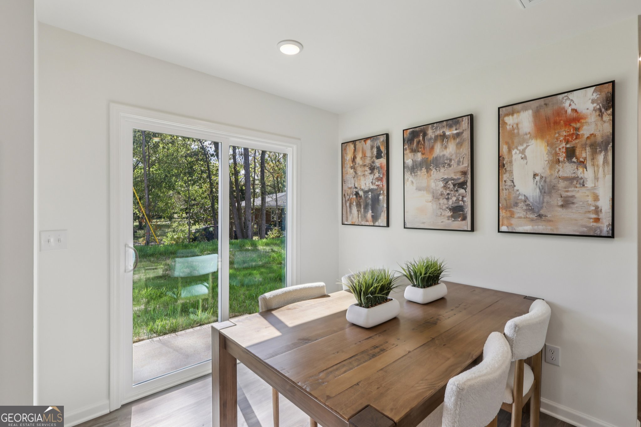 121 Dream Catcher Drive Property Photo 4